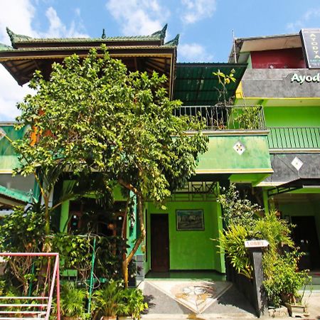 Oyo 91564 Ayodya Guest House Mataram Exterior photo